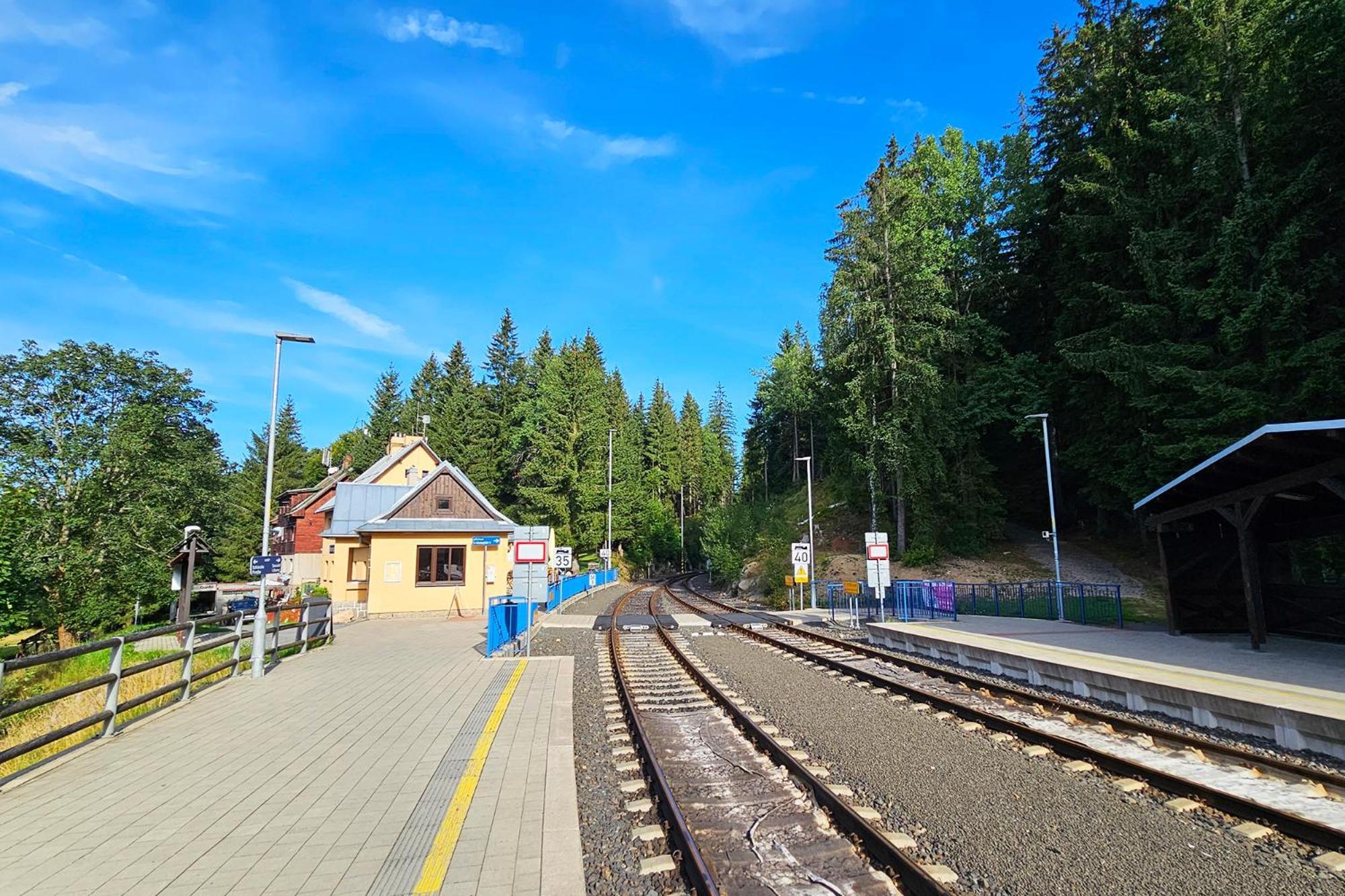 Enjoyharrachov - Atraktivni Slunny Klimatizovany Apartman 14 V Centru Harrachova Se Saunou, Parkovanim, Wifi-Wlan, Sat, Herni Konzoli, Pc S Win 10, Netflix Zdarma A Moznosti Dobijeni Auta S Jedinecnym Vyhledem Na Certovu Horu Se Skokanskymi Mustky Εξωτερικό φωτογραφία